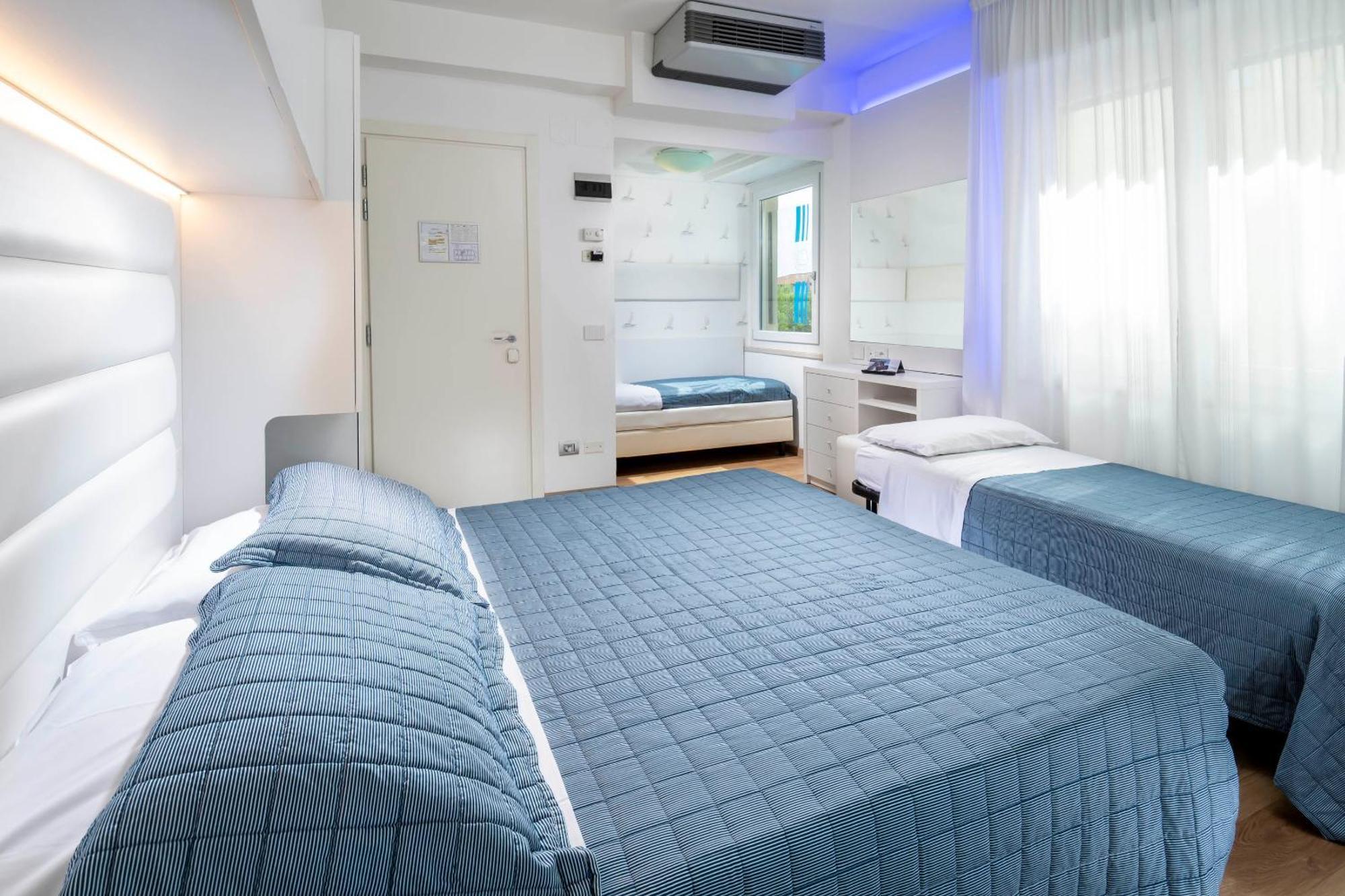 Hotel Albatros 3*